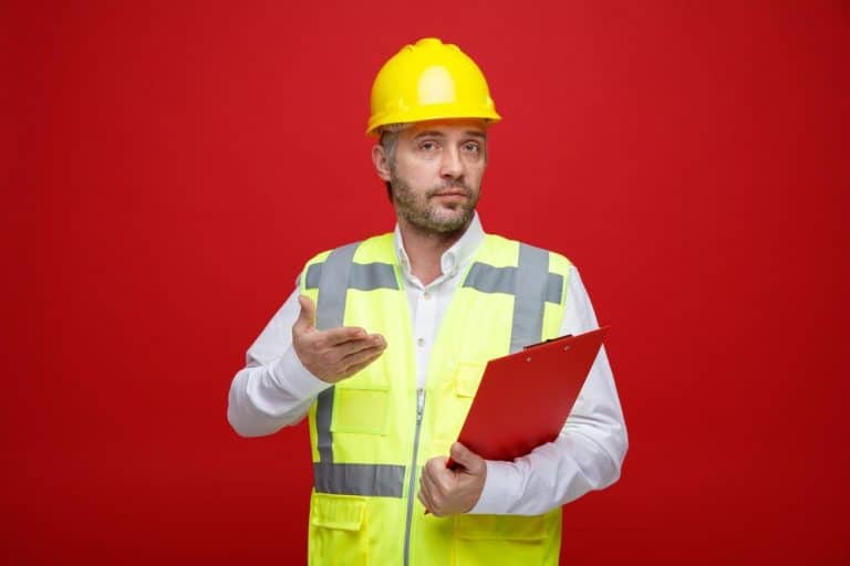 Scopri di più sull'articolo Come diventare un responsabile di cantiere nel Regno Unito con una laurea?