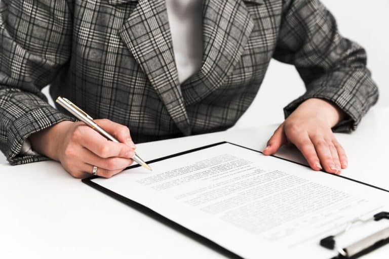 Read more about the article Como Escrever uma Declaração Pessoal para Universidades do Reino Unido