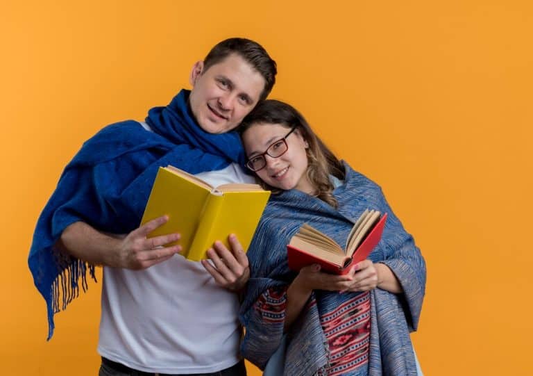 Scopri di più sull'articolo Come Studiare Mentre Cresci una Famiglia: Consigli per il Successo