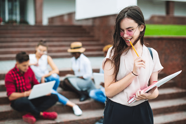 Puoi iscriverti a due università per avere più opportunità? 2 Puoi iscriverti a due università